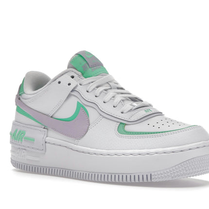 Nike Air Force 1 Low Shadow Infinite Lilac Football Grey CU8591-103, trois-quarts avant extérieur