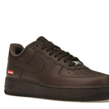 Nike Air Force 1 Low Supreme Baroque Brown CU9225-200, trois-quarts avant extérieur