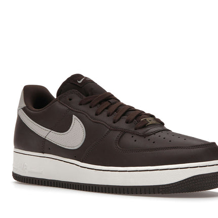 Nike Air Force 1 Low '07 Craft Dark Chocolate DB4455-200, trois-quarts avant extérieur