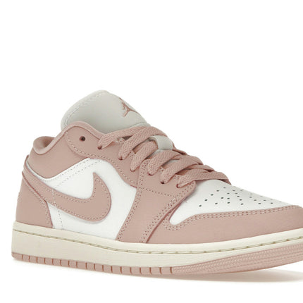 Air Jordan 1 Low Pink Oxford DC0774-162, trois-quarts avant extérieur