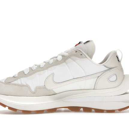 Nike Vaporwaffle Sacai Sail Gum DD1875-100, profil intérieur