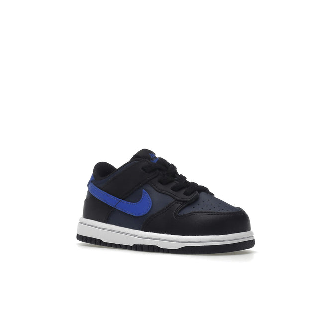 Nike Dunk Low Midnight Navy (TD) DH9761-402, trois-quarts avant extérieur
