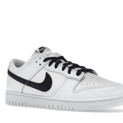Nike Dunk Low Reverse Panda DJ6188-101, trois-quarts avant extérieur