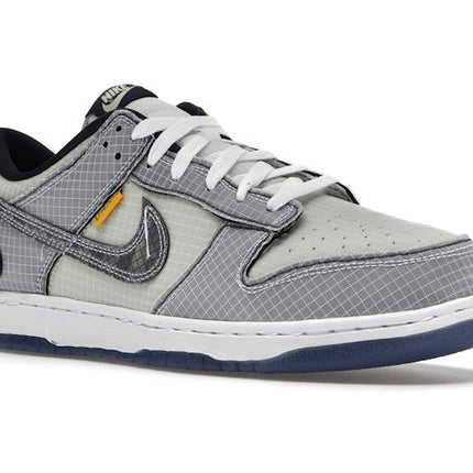 Nike Dunk Low Union LA Passport Pack Pistachio DJ9649-401, trois-quarts avant extérieur