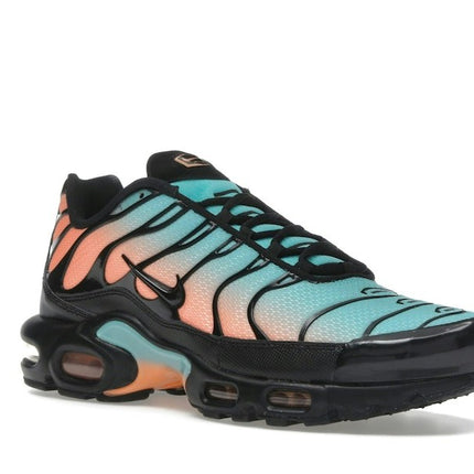 Nike Air Max Plus South Beach DM0032-022, trois-quarts avant extérieur