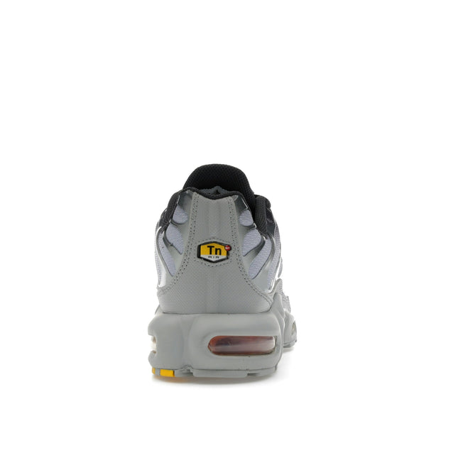 Nike Air Max Plus Light Smoke Grey Hot Curry DM0032-037, arrière