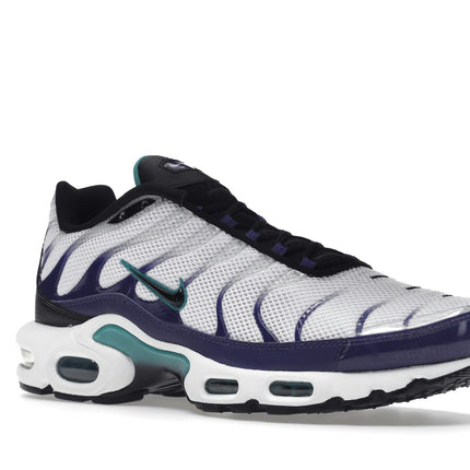 Nike Air Max Plus White Grape Ice DM0032-100, trois-quarts avant extérieur