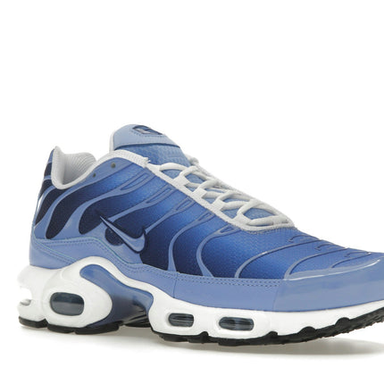 Nike Air Max Plus Royal Pulse DM0032-403, trois-quarts avant extérieur
