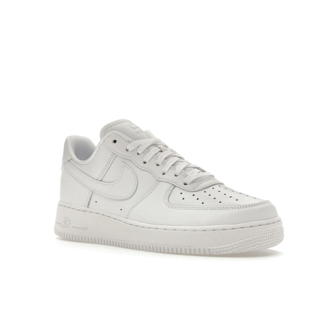 Nike Air Force 1 Low '07 Fresh White DM0211-100, trois-quarts avant extérieur