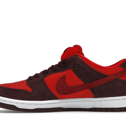 Nike SB Dunk Low Cherry DM0807-600, profil intérieur