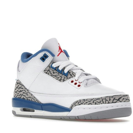 Air Jordan 3 Retro True Blue (2026) (GS) DM0967-104, trois-quarts avant extérieur