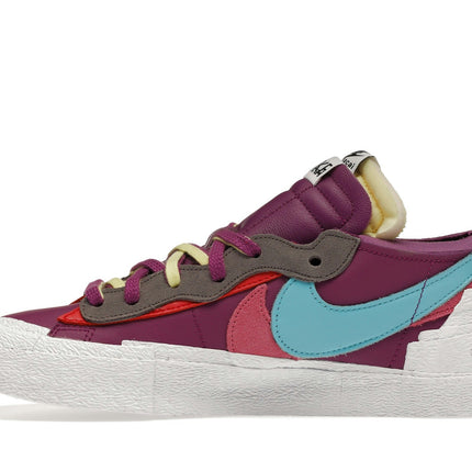 Nike Blazer Low Sacai Kaws Purple Dusk DM7901-500, profil intérieur