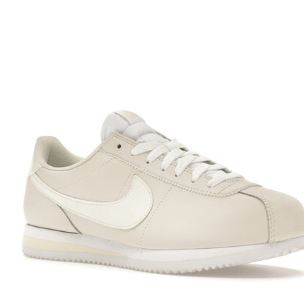 Nike Cortez Phantom Coconut Milk DN1791-002, trois-quarts avant extérieur