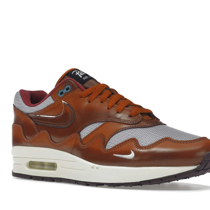 Nike Air Max 1 Patta Tan Brown DO9549-200, trois-quarts avant extérieur