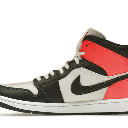 Air Jordan 1 Mid Newsprint DQ6078-100, profil intérieur
