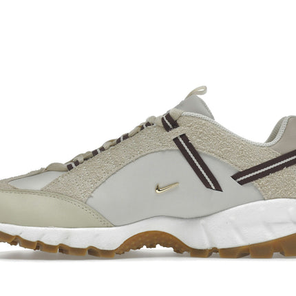 Nike Air Humara LX Jacquemus Beige DR0420-001, profil intérieur