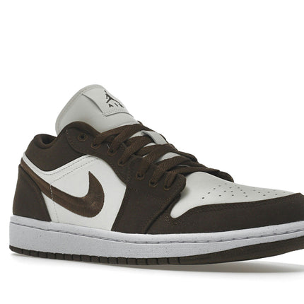 Air Jordan 1 Low SE Light Olive DV0426-301, trois-quarts avant extérieur