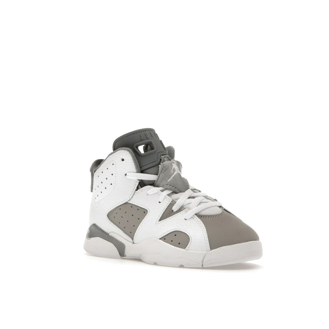 Air Jordan 6 Retro Cool Grey (PS) DV3605-100, trois-quarts avant extérieur
