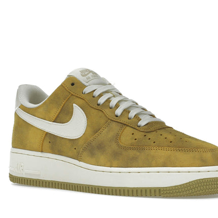 Nike Air Force 1 Low '07 Sanded Yellow DV6474-700, trois-quarts avant extérieur