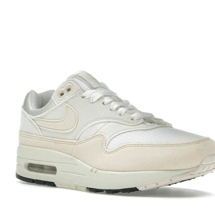 Nike Air Max 1 Guava Ice DZ2628-111, trois-quarts avant extérieur