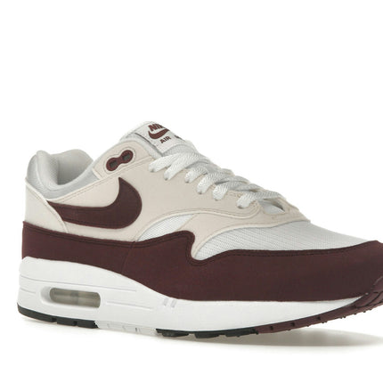 Nike Air Max 1 Night Maroon DZ2628-114, trois-quarts avant extérieur