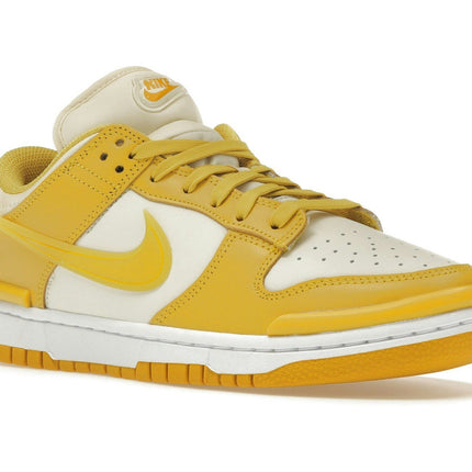 Nike Dunk Low Twist Vivid Sulfur DZ2794-100, trois-quarts avant extérieur