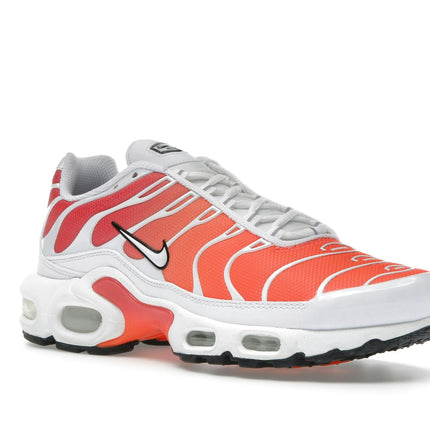 Nike Air Max Plus White Sunrise DZ3670-101, trois-quarts avant extérieur