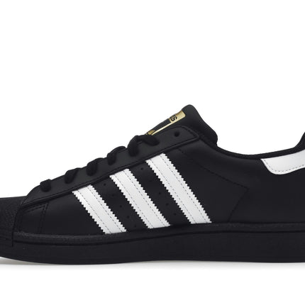 Adidas Superstar Core Black Cloud White Gold EG4959, profil intérieur