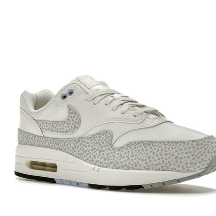 Nike Air Max 1 Safari Summit White FB5059-100, trois-quarts avant extérieur