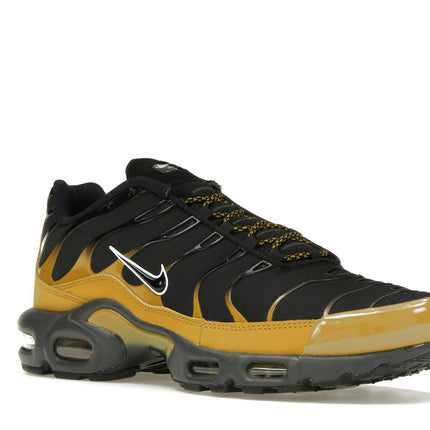 Nike Air Max Plus Bronzine FB9722-700, trois-quarts avant extérieur