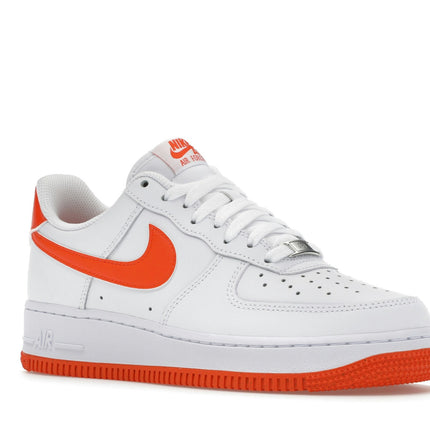 Nike Air Force 1 Low '07 Safety Orange FJ4146-109, trois-quarts avant extérieur