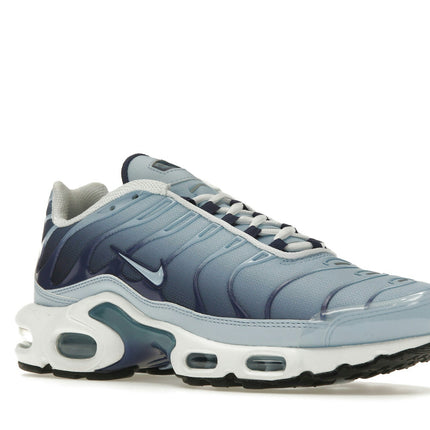 Nike Air Max Plus Celestine Blue FJ4736-400, trois-quarts avant extérieur