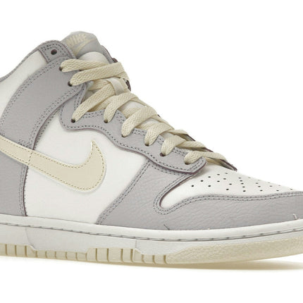 Nike Dunk High Coconut Milk Oxygen Purple FN3504-100, trois-quarts avant extérieur