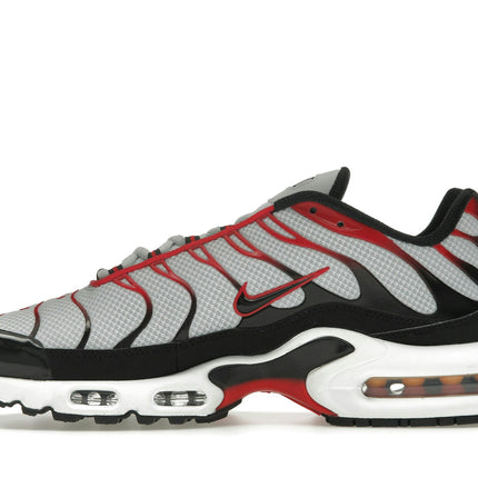 Nike Air Max Plus Pure Platinum Black University Red FN6949-002, profil intérieur