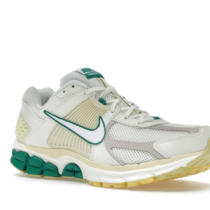 Nike Zoom Vomero 5 Malachite Alabaster FN8361-100, trois-quarts avant extérieur