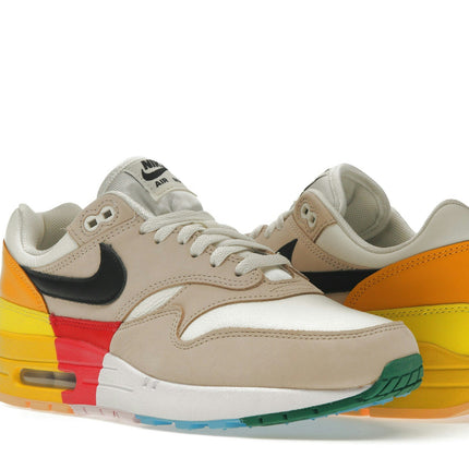 Nike Air Max 1 Multi-Color FQ2538-100, trois-quarts avant extérieur (paire)
