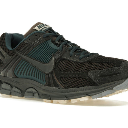 Nike Zoom Vomero 5 Premium Baroque Brown FQ8174-237, trois-quarts avant extérieur