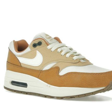 Nike Air Max 1 '87 Wheat FZ3598-299, trois-quarts avant extérieur