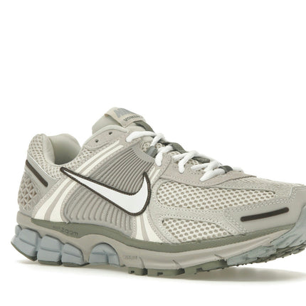 Nike Zoom Vomero 5 SE Light Orewood Brown FZ3653-104, trois-quarts avant extérieur