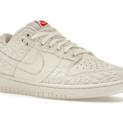 Nike Dunk Low Give Her Flowers FZ3775-133, trois-quarts avant extérieur