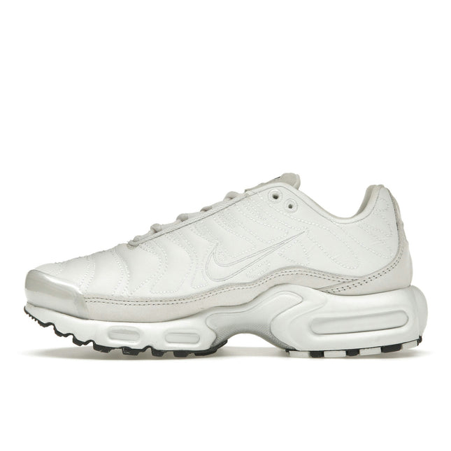 Nike Air Max Plus Platinum Tint FZ4342-001, profil intérieur
