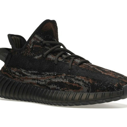 Adidas Yeezy Boost 350 V2 MX Rock GW3774, trois-quarts avant extérieur