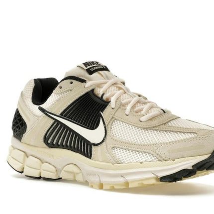 Nike Zoom Vomero 5 Alabaster Black HF1553-701, trois-quarts avant extérieur