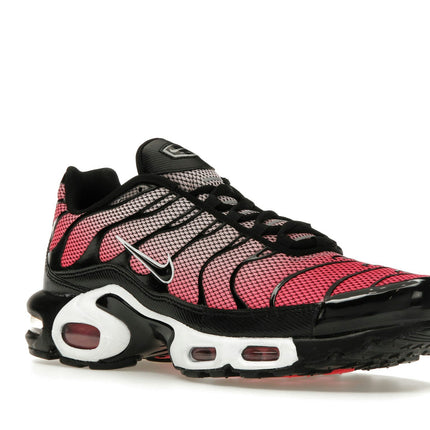 Nike Air Max Plus All Day HF3837-600, trois-quarts avant extérieur