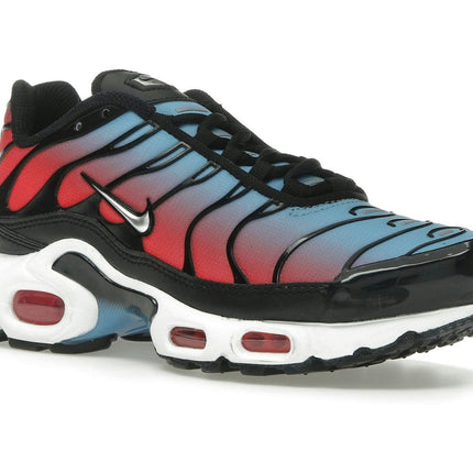 Nike Air Max Plus University Blue Light Crimson HF5386-001, trois-quarts avant extérieur