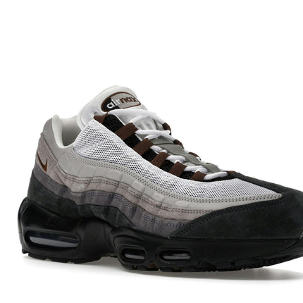 Nike Air Max 95 SB Cacao Wow HF7545-002, trois-quarts avant extérieur