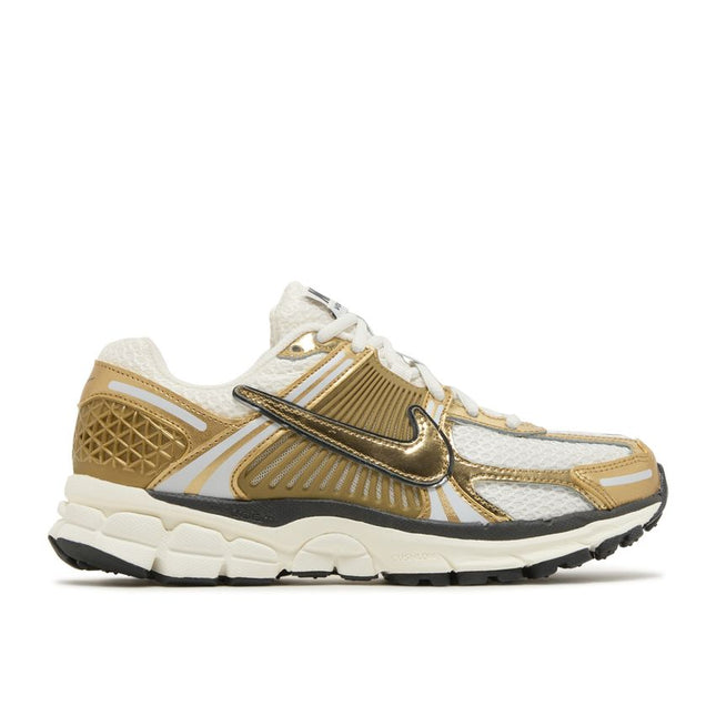 Nike Zoom Vomero 5 Metallic Gold HF7723-001, vue principale