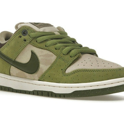 Nike SB Dunk Low Yuto Horigome Asparagus HF8022-300, trois-quarts avant extérieur
