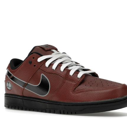 Nike SB Dunk Low Limosine Skateboards HJ4131-200, trois-quarts avant extérieur
