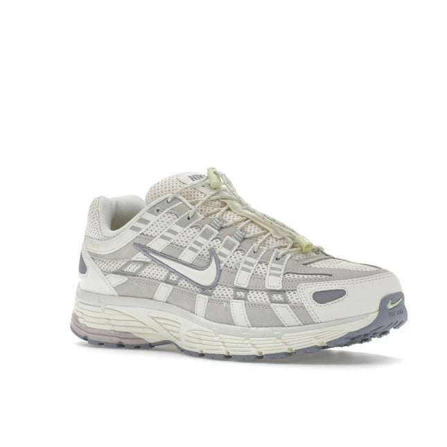 Nike P-6000 Light Bone HJ7284-072, trois-quarts avant extérieur